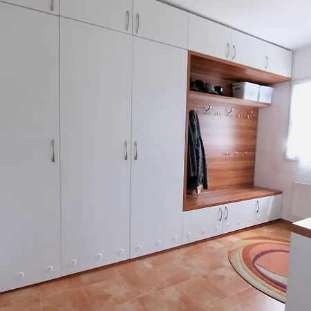Ostrava, 80 M2 V Rd Οστράβα